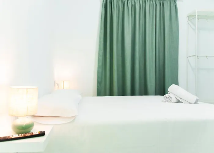 ゲストハウス Espana *